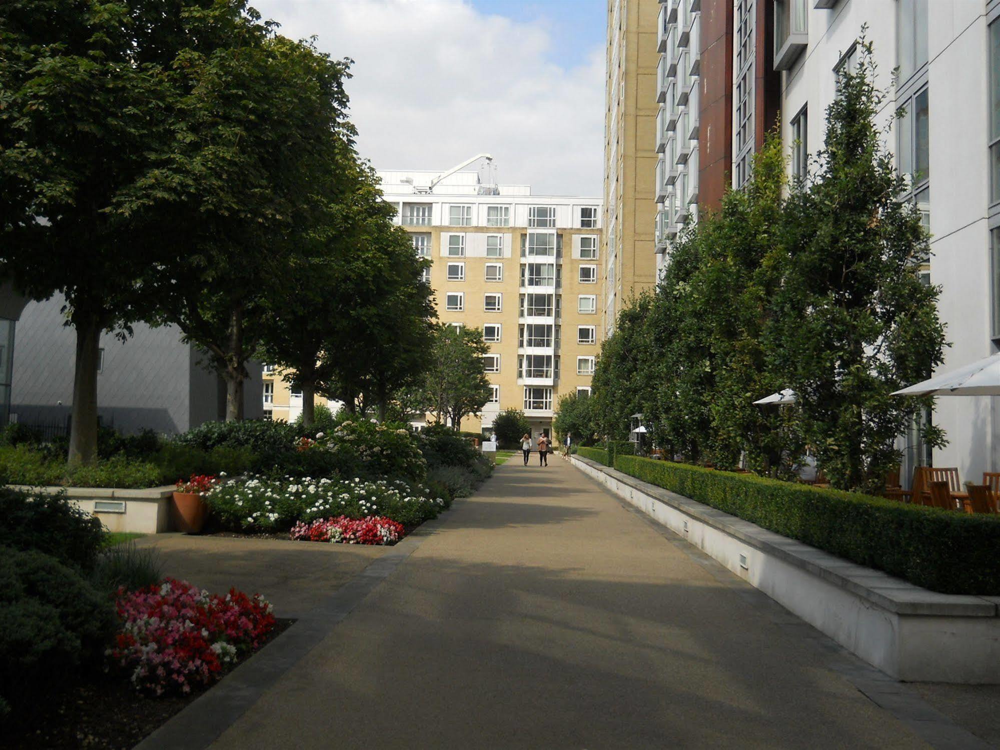 Morgan Lodge Apartments Eaton House London Exterior photo